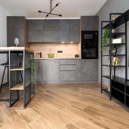 Apartment Luxury Nest - Near The Center And The