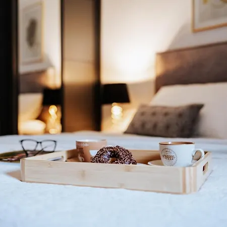 Luxury Nest - Near The Center And The Lägenhet