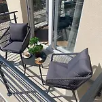 Apartament Luxury Nest - Near The Center And The