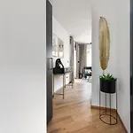 Luxury Nest - Near The Center And The *