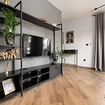 Luxury Nest - Near The Center And The *