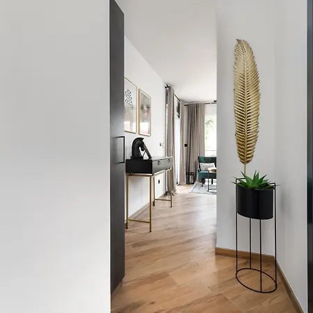 Luxury Nest - Near The Center And The *