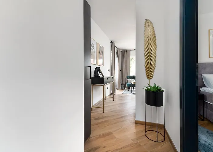 Luxury Nest - Near The Center And The *