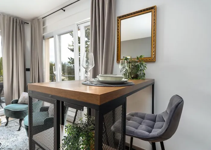 Luxury Nest - Near The Center And The アパート