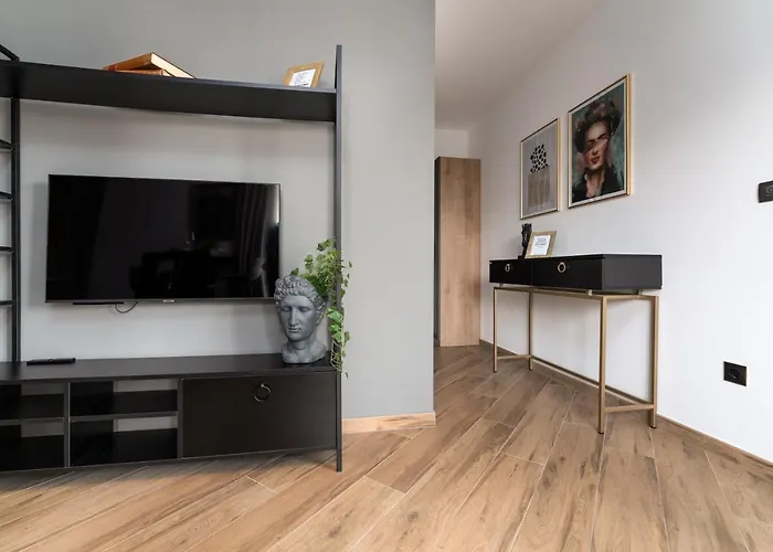 Luxury Nest - Near The Center And The Apartamento